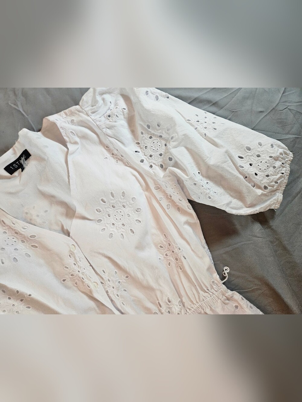 1. State Womens White Eyelet Short Sleeve V-neck Cotton Mini Dress Size Small - Picture 3 of 14